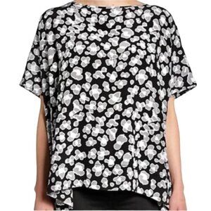 Diane Von Furstenberg silk hanky blouse oversized fit size S excellent condition